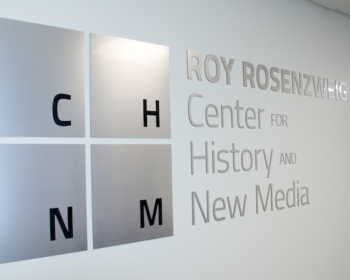 RRCHNM_sign_500px